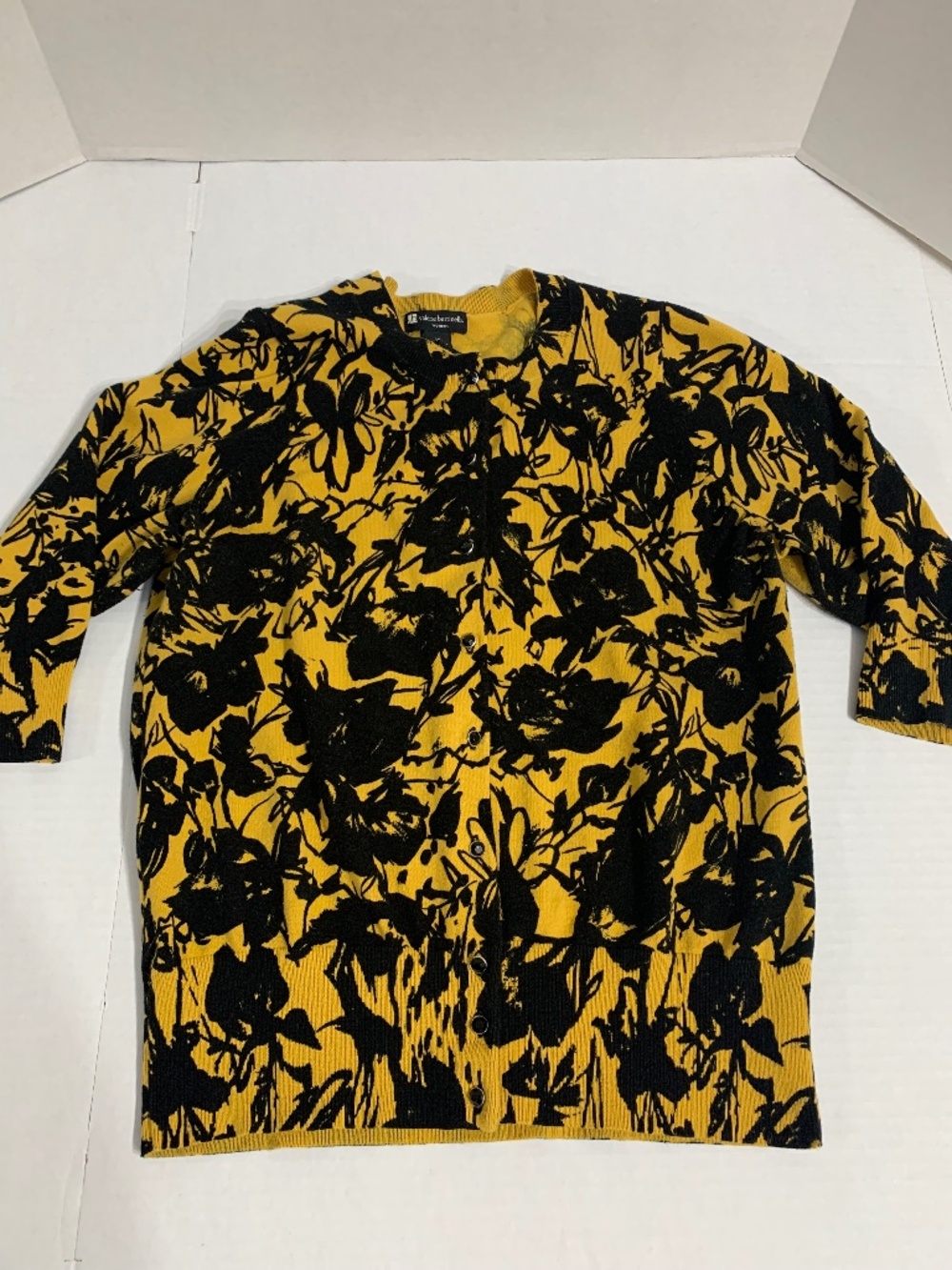 Valerie Bertinelli Gold and Black Cardigan Sweater Size 1X